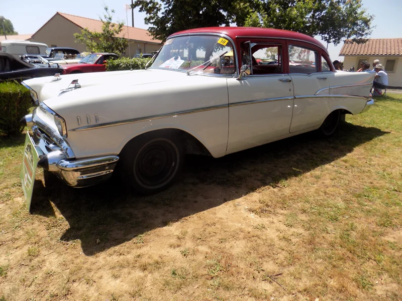 Chevrolet Bel Air - Côté